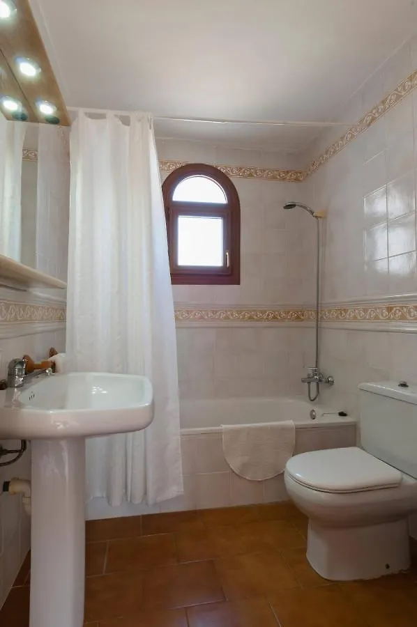 Villa Ses Ancores 300M From Sa Coma Beach Daire